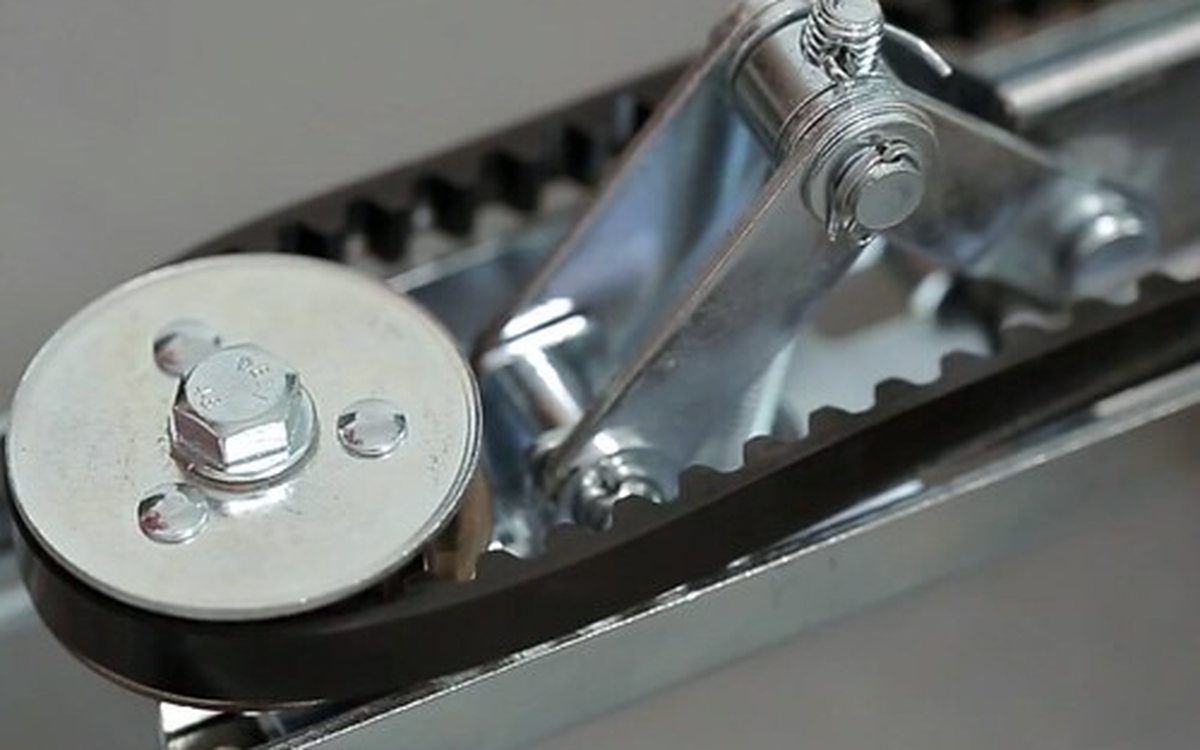 Garage Door Opener Repair in Millbrae